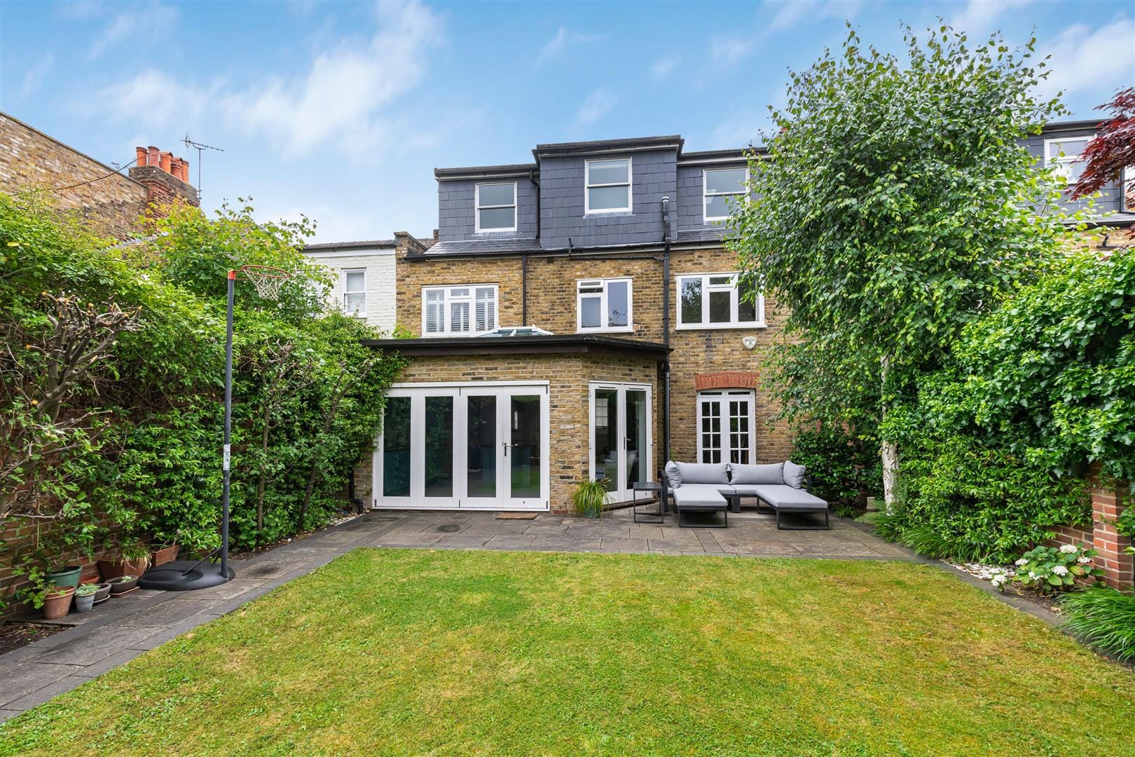 5 bedroom  Sold