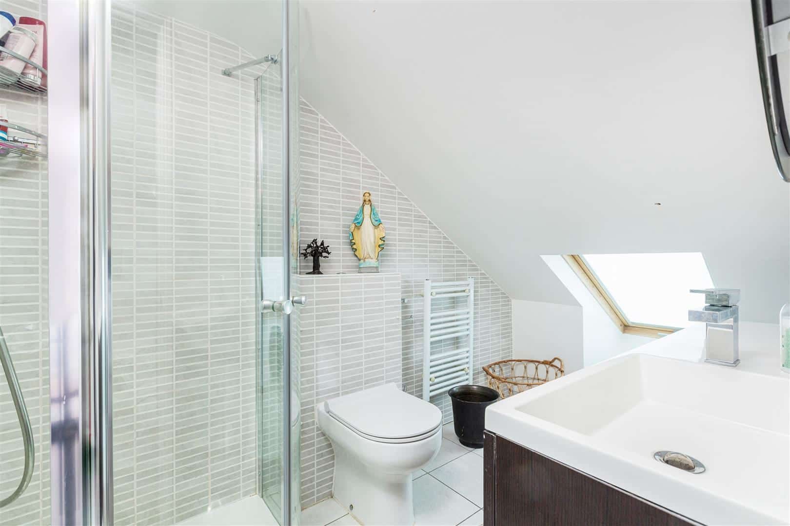 5 bedroom Terraced House Let