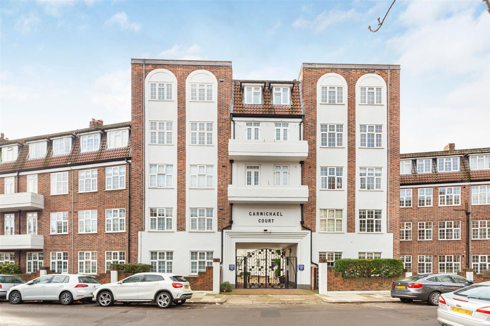 3 bedroom Flat Let