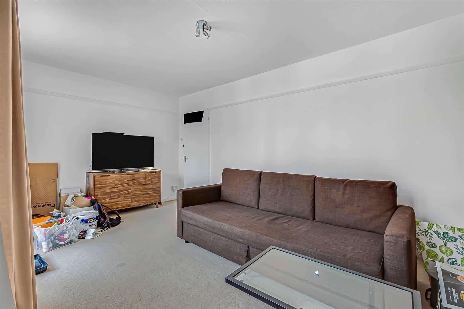 1 bedroom Flat Let
