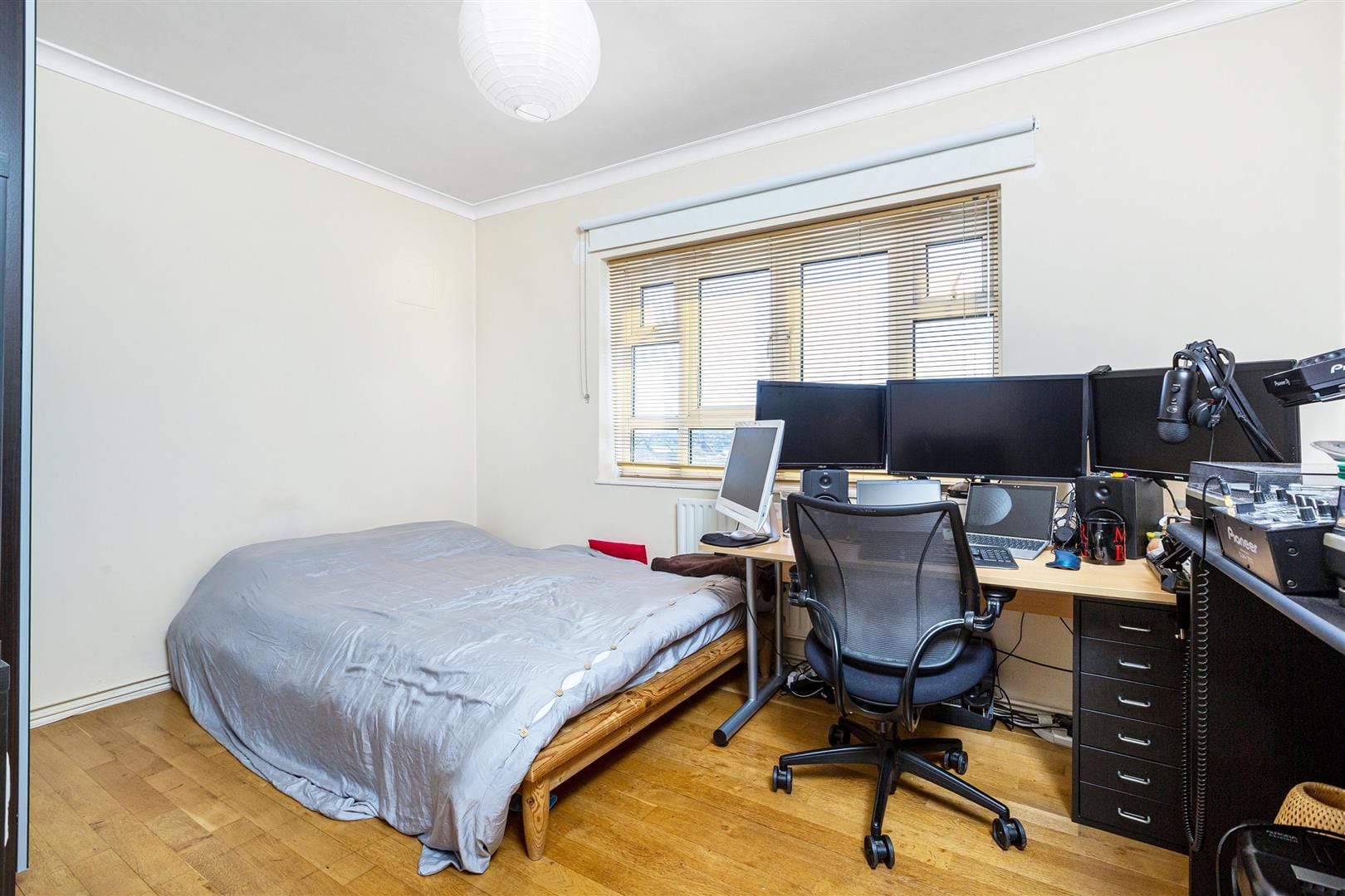 3 bedroom Flat Let