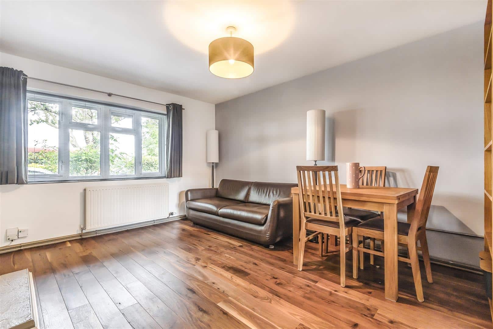 1 bedroom Flat Let