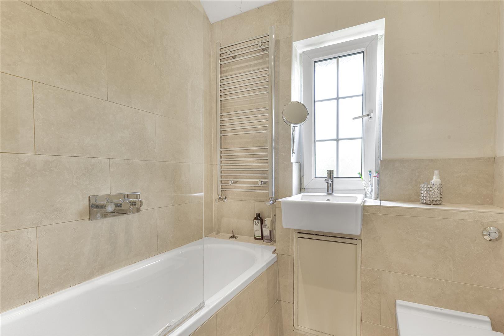 3 bedroom  For Sale