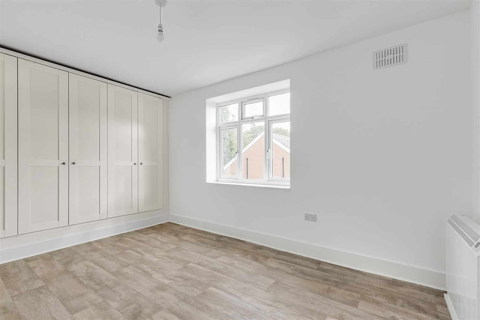 1 bedroom Flat Let