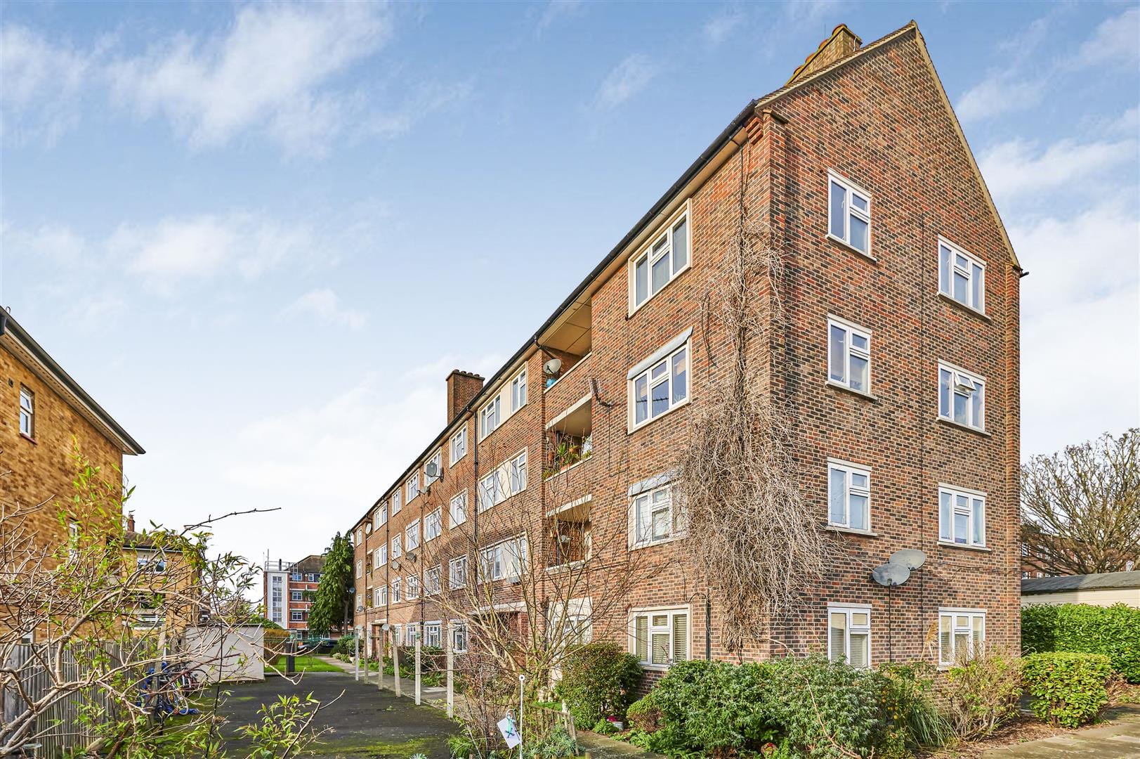 2 bedroom Flat Sold