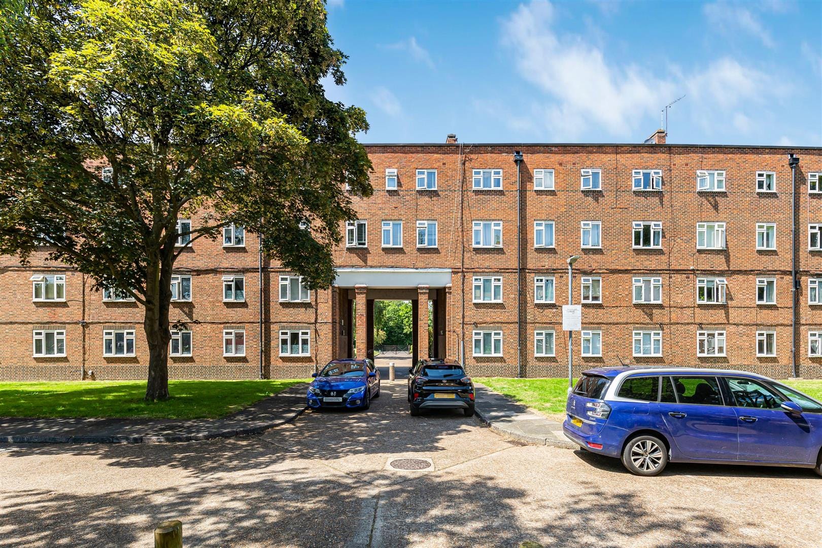 3 bedroom Flat Sold