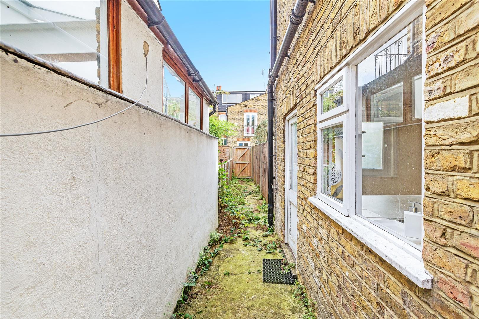 2 bedroom Flat Sold