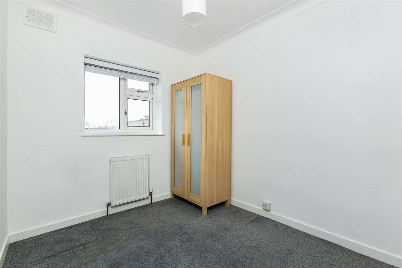 3 bedroom Flat Let