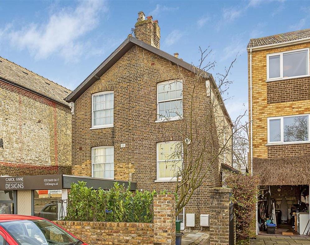 4 bedroom Detached house Sold