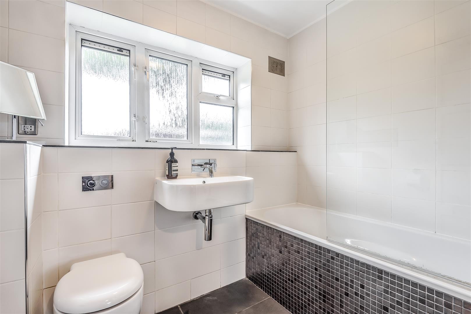 1 bedroom Flat Sold