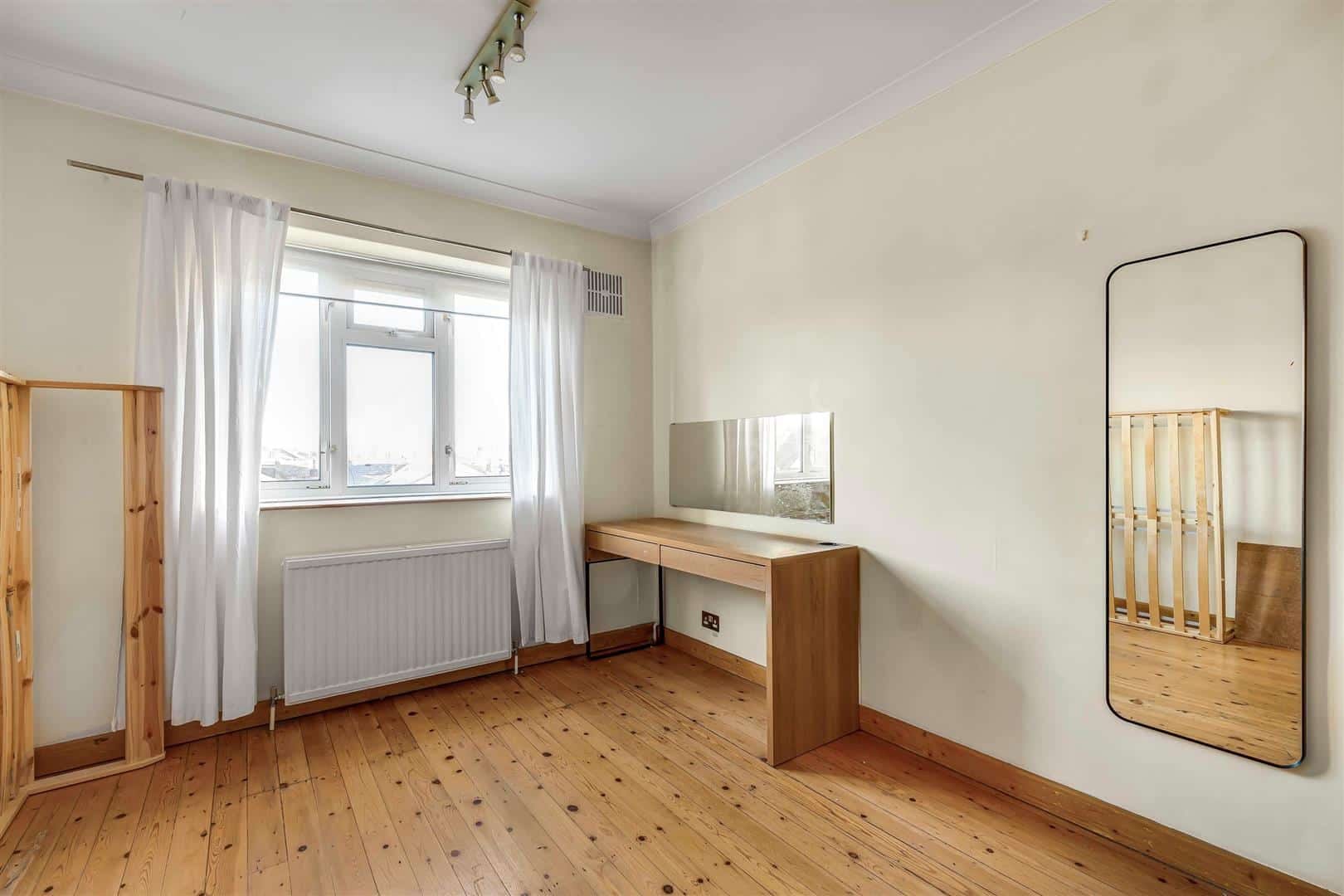 2 bedroom Flat Sold
