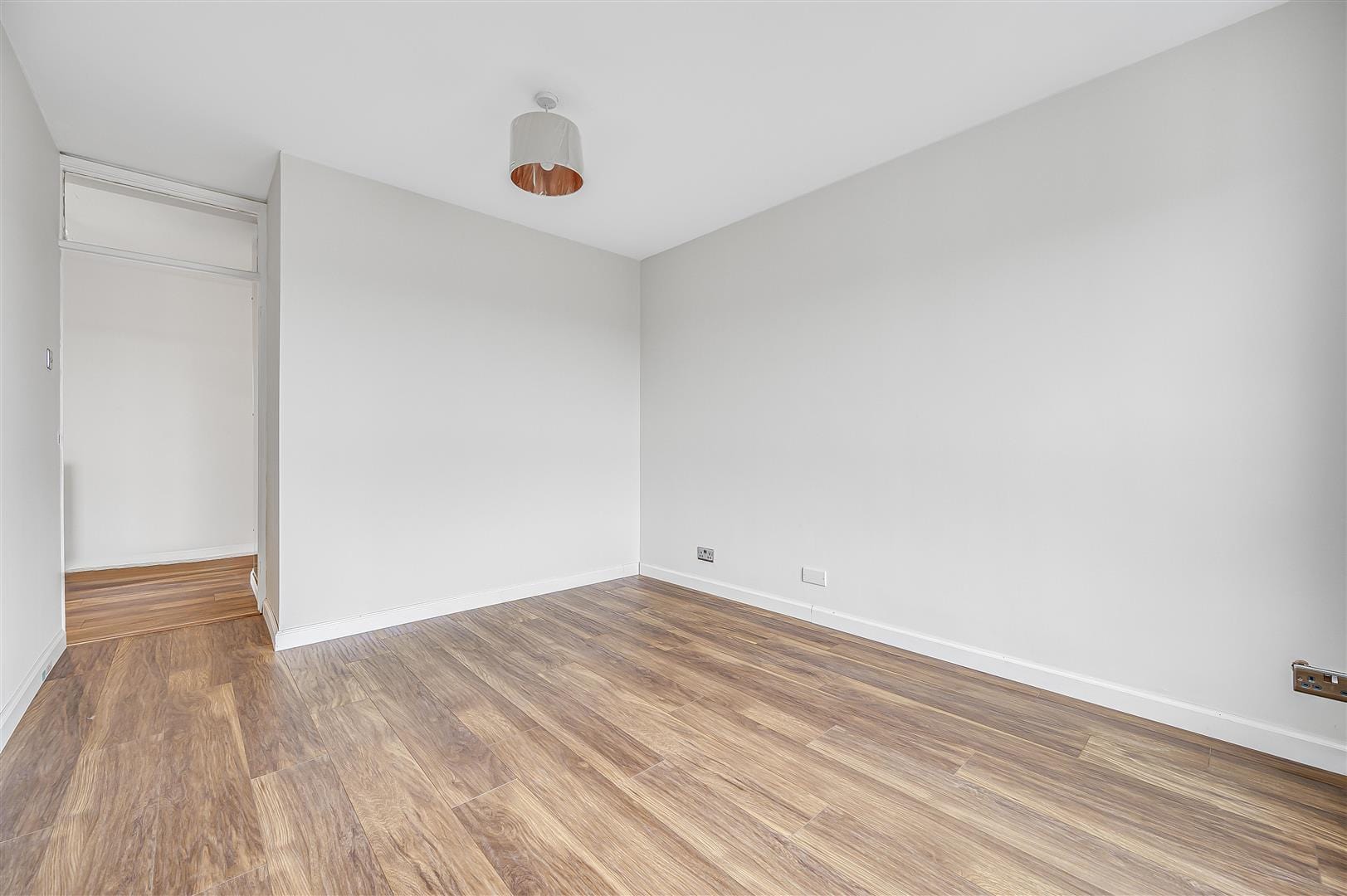 1 bedroom Flat Let