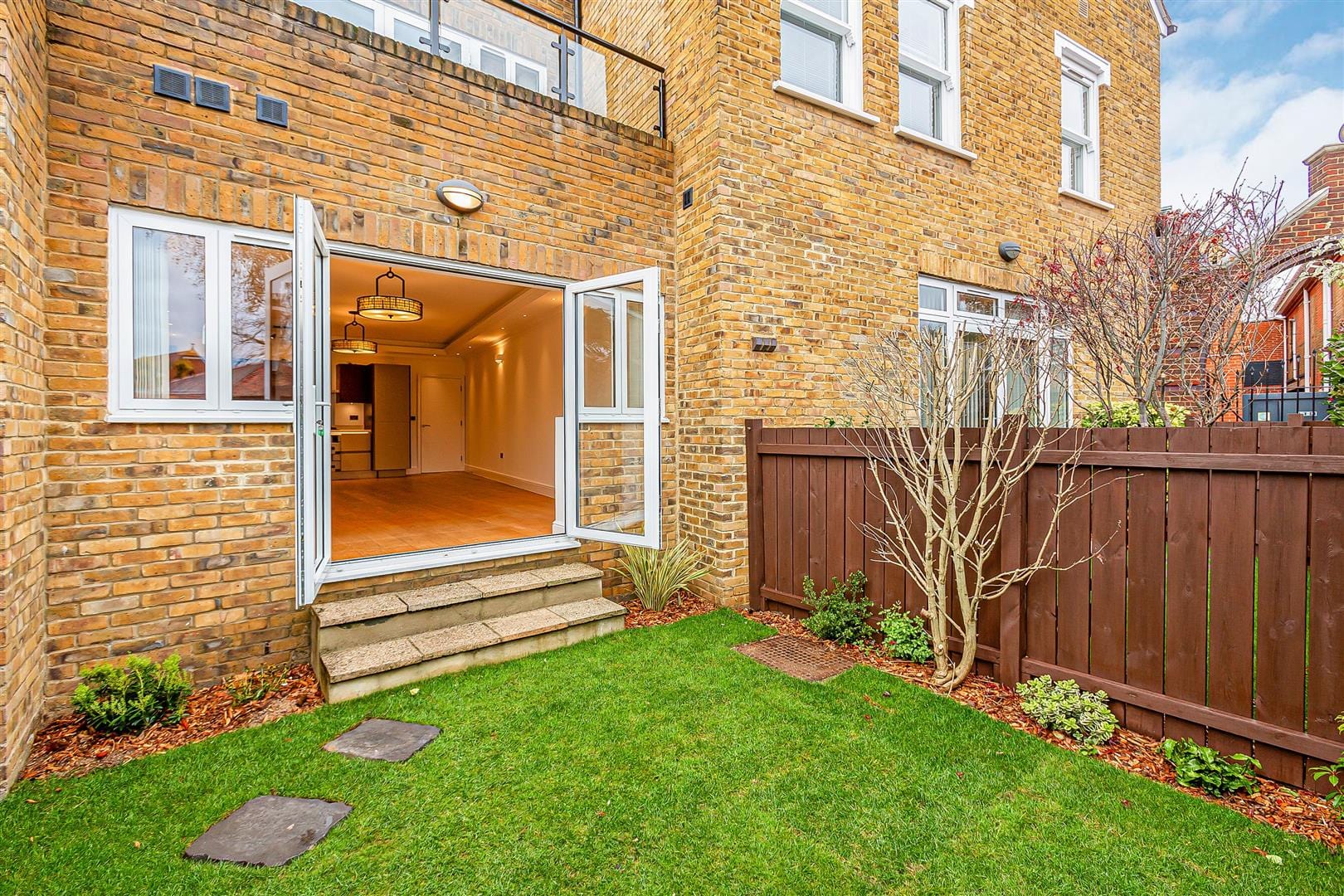 3 bedroom Flat Sold