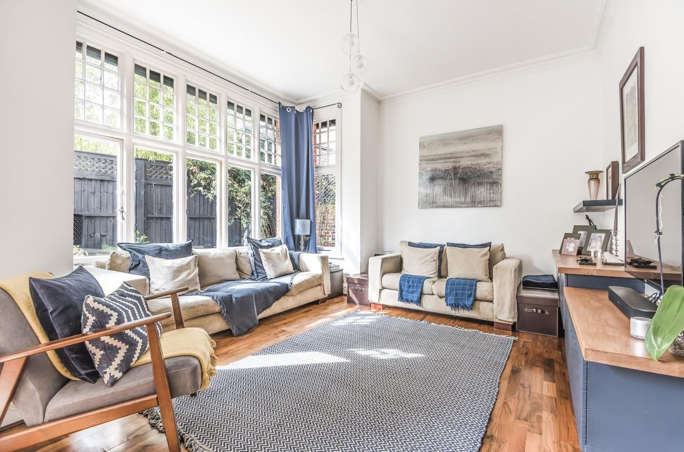 2 bedroom Flat Let