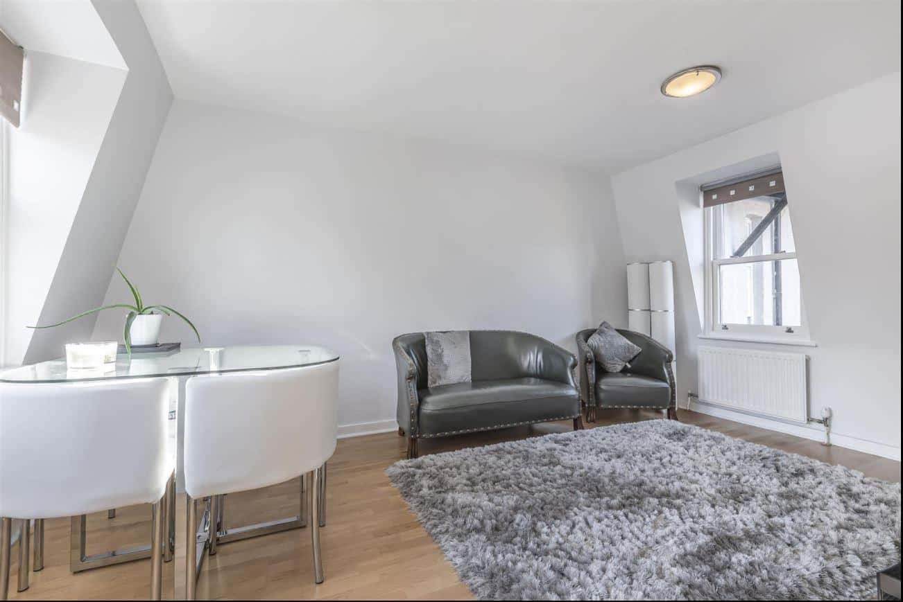 1 bedroom Flat Let