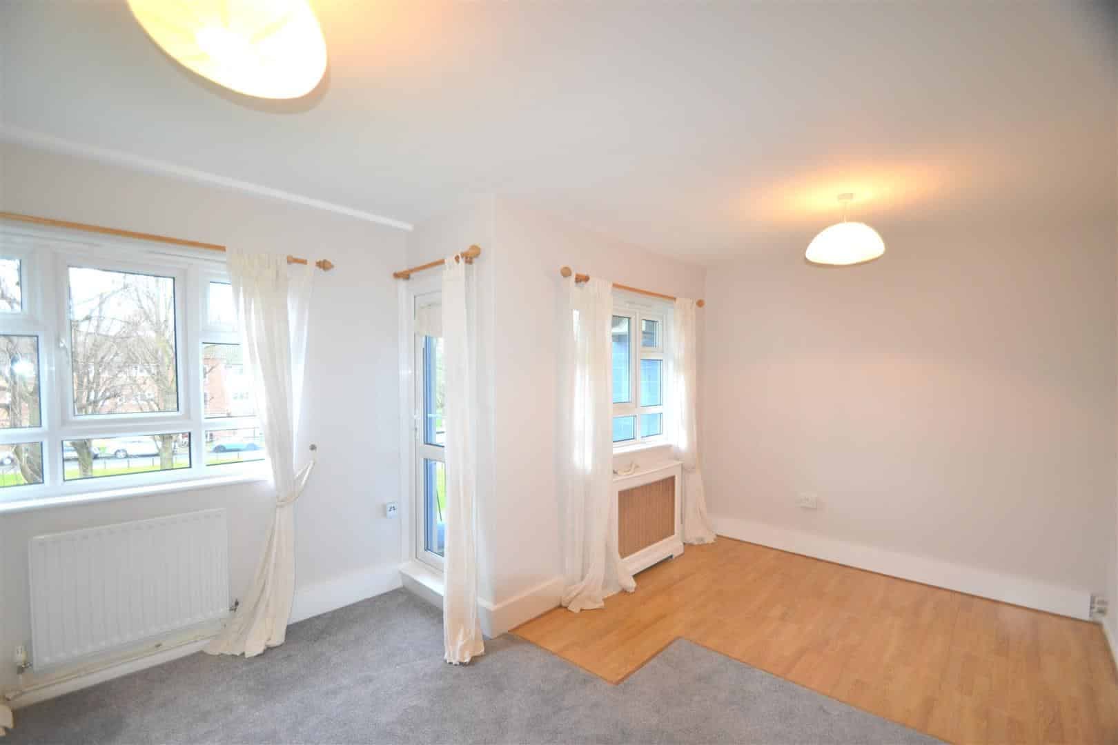 3 bedroom Flat Let