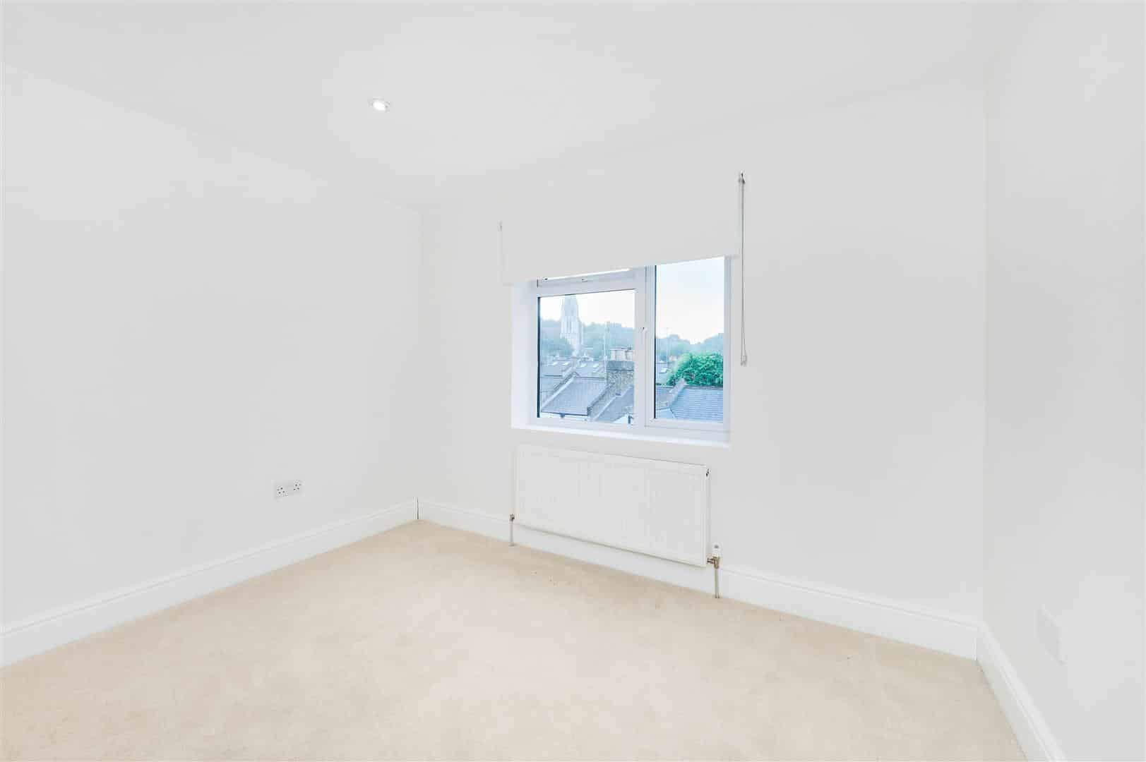 1 bedroom Flat Let