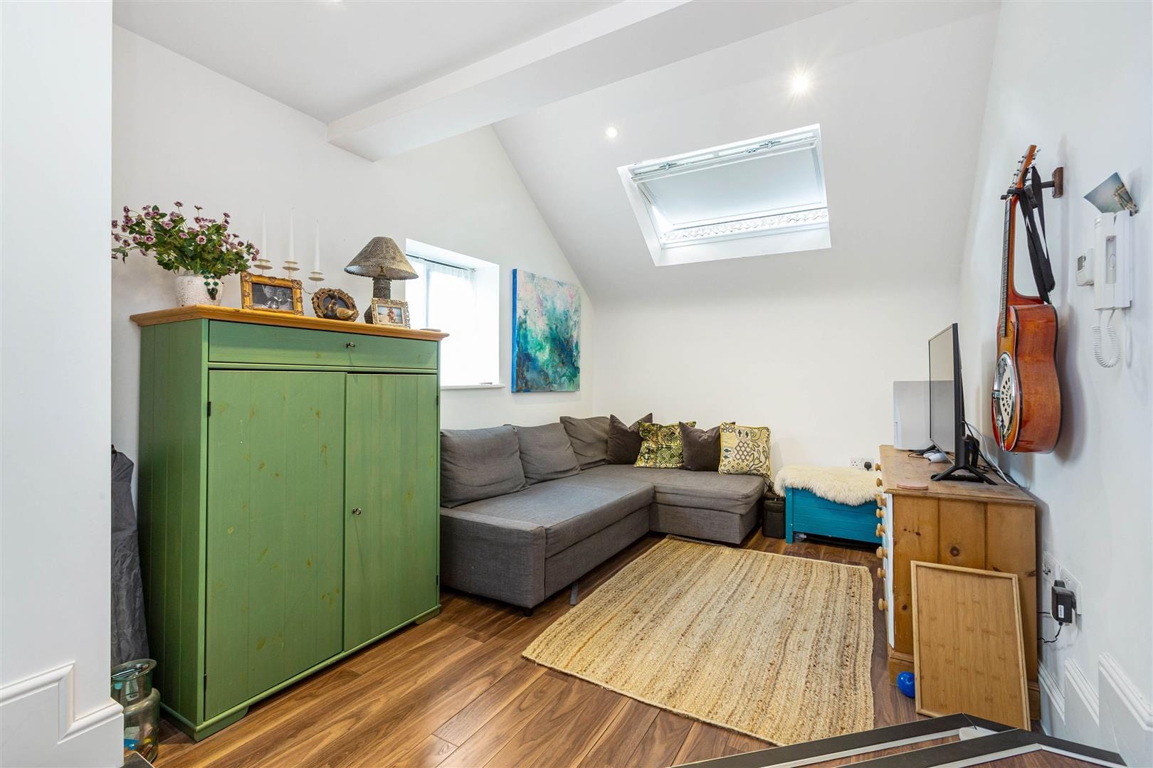 1 bedroom Flat Let