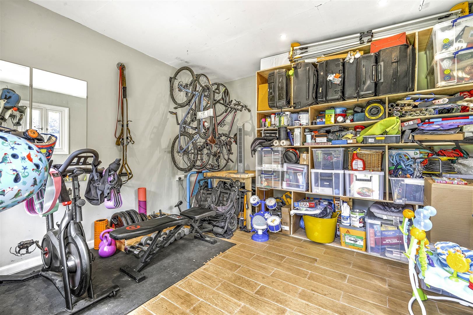 4 bedroom Terraced House Sold