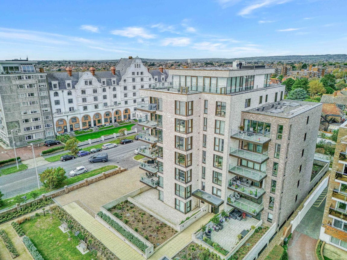 3 bedroom Flat Sold