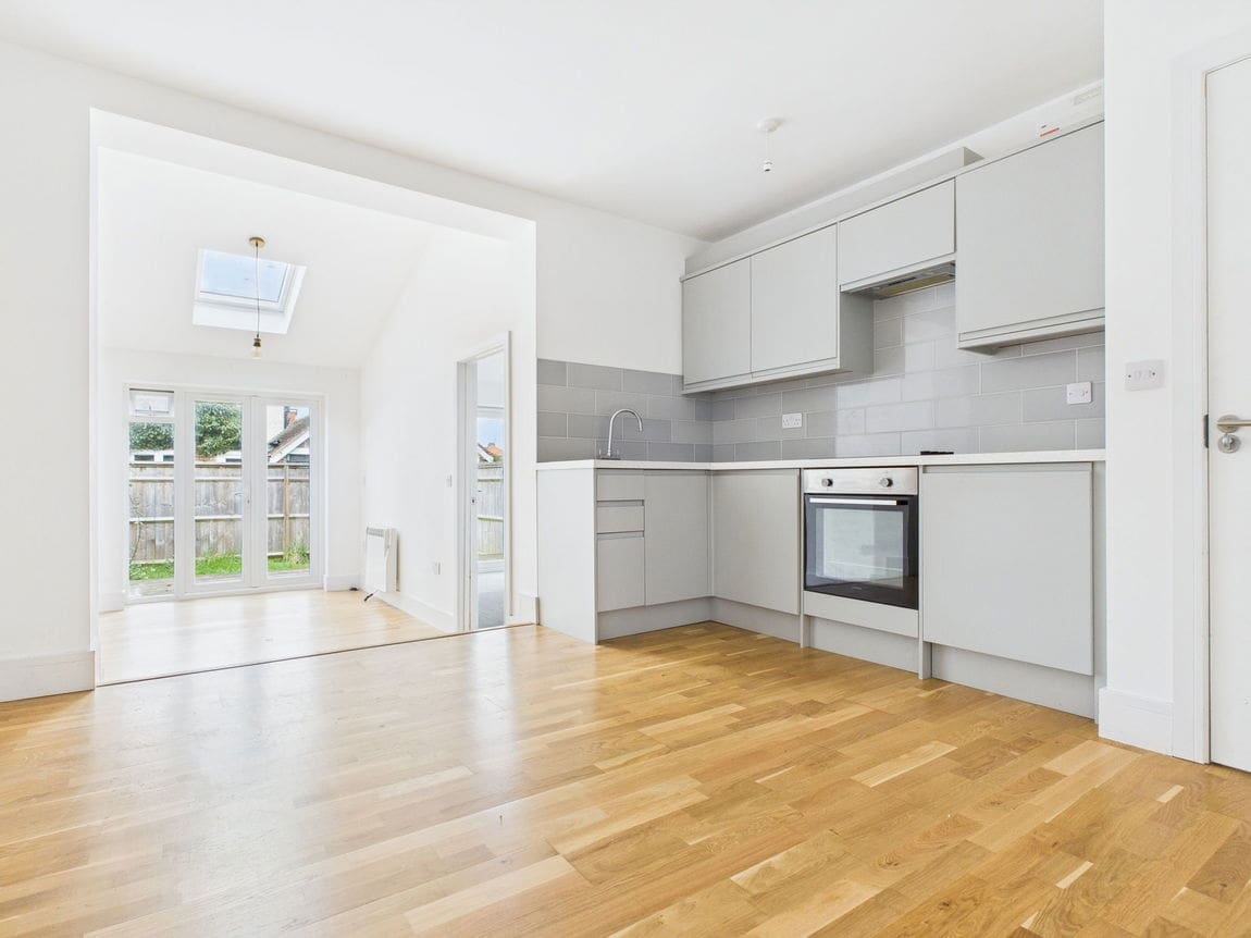 1 bedroom Flat For Sale