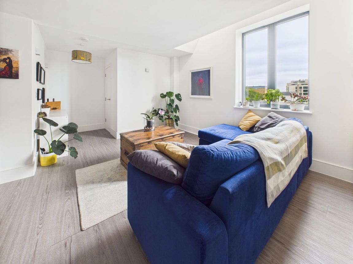 2 bedroom Flat Under Offer