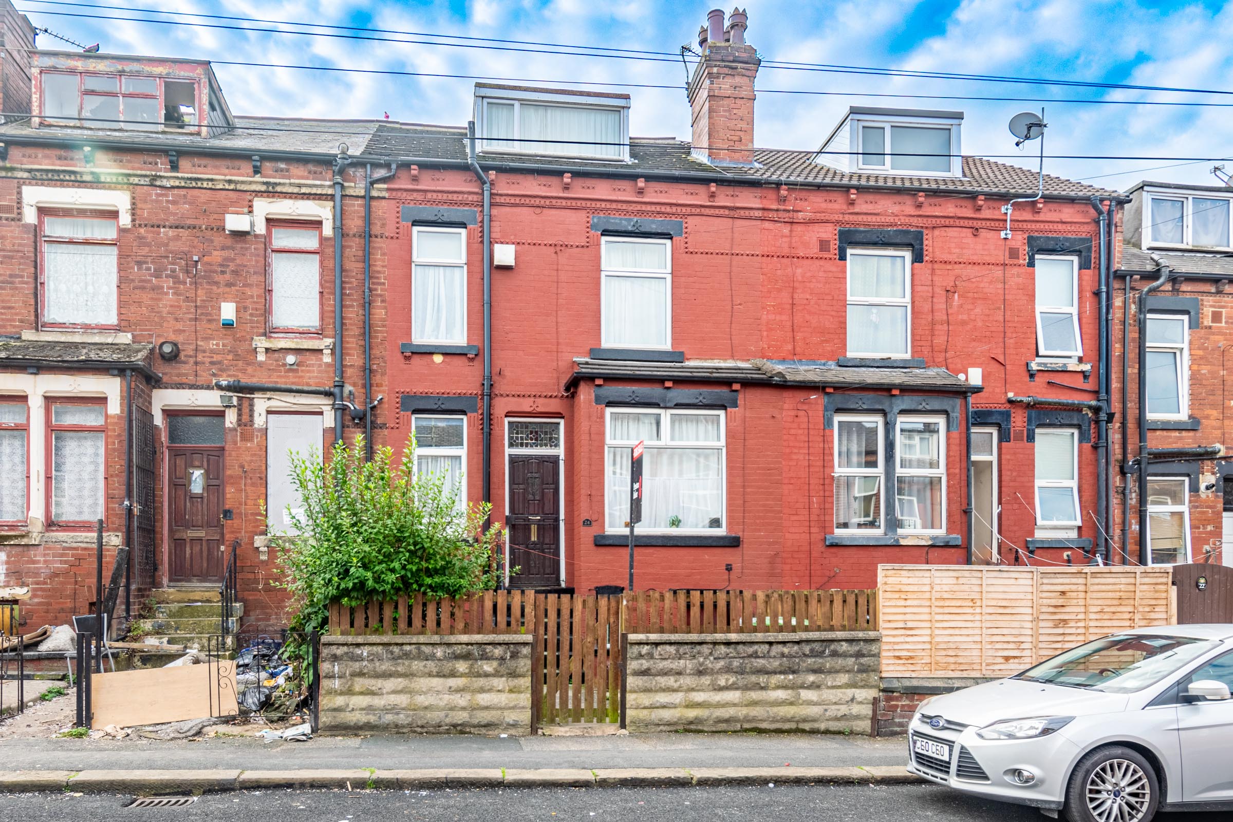 2 bedroom Terraced bungalow Under Offer