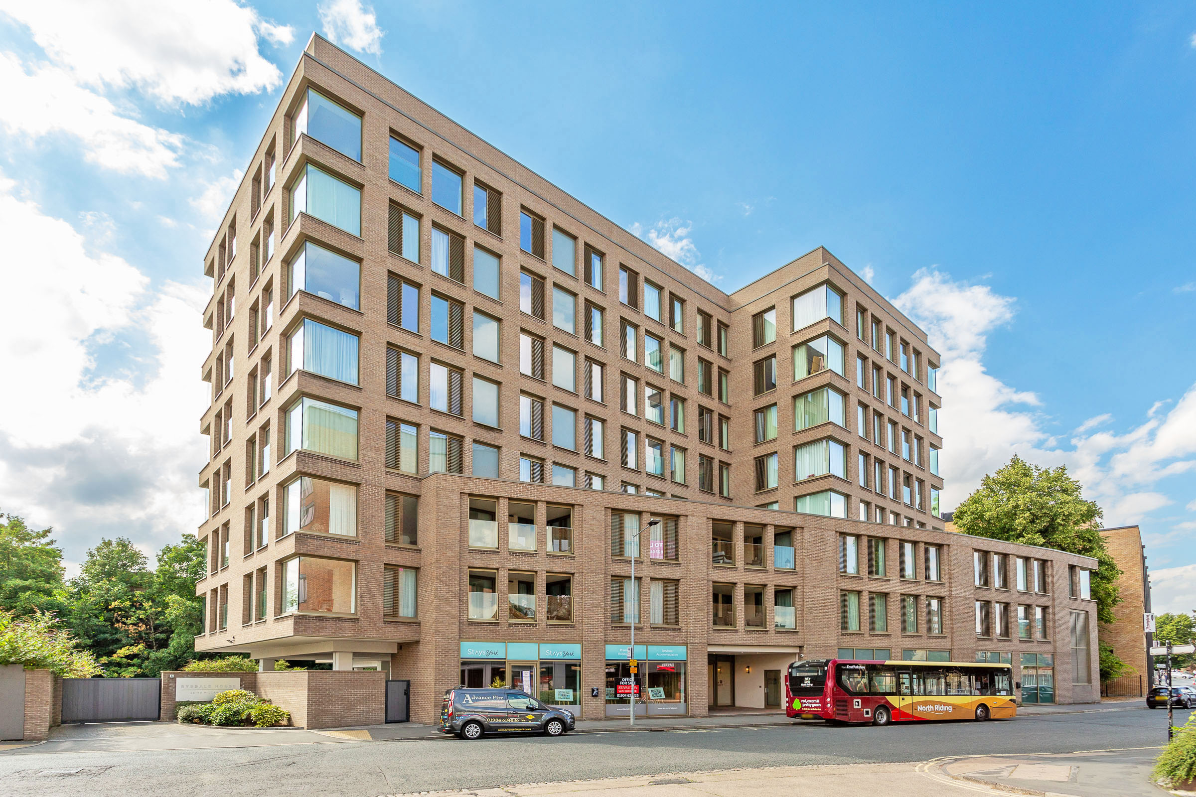 2 bedroom Apartment For Sale