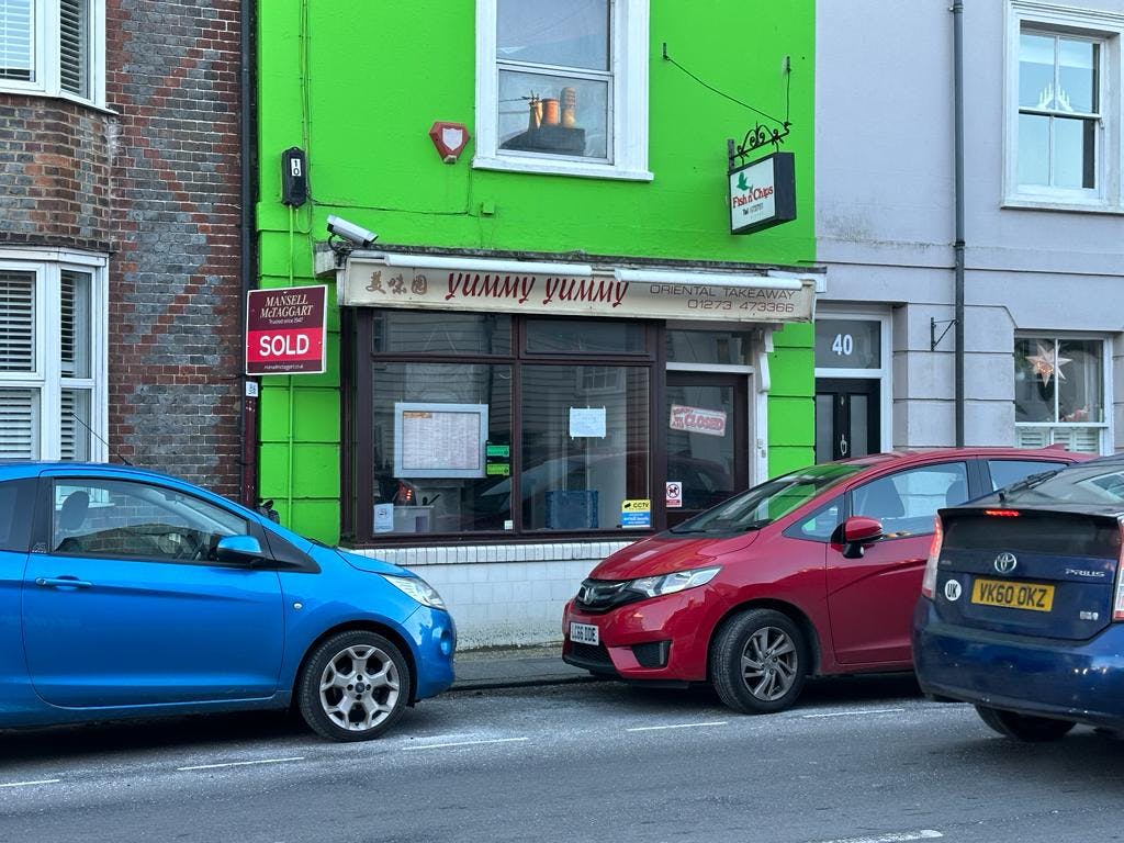 4 bedroom Flat For Sale