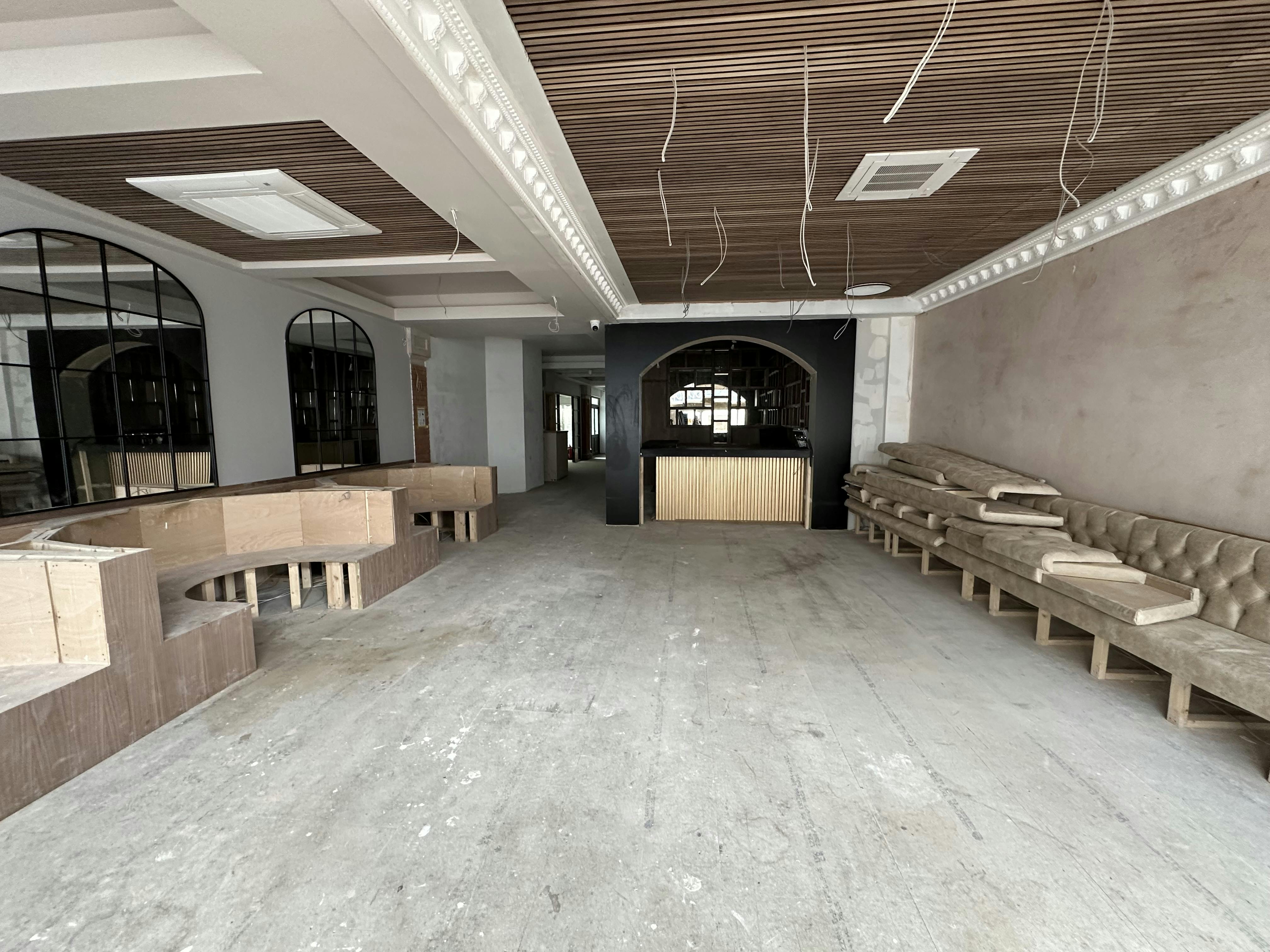 Retail Property (High Street) Let
