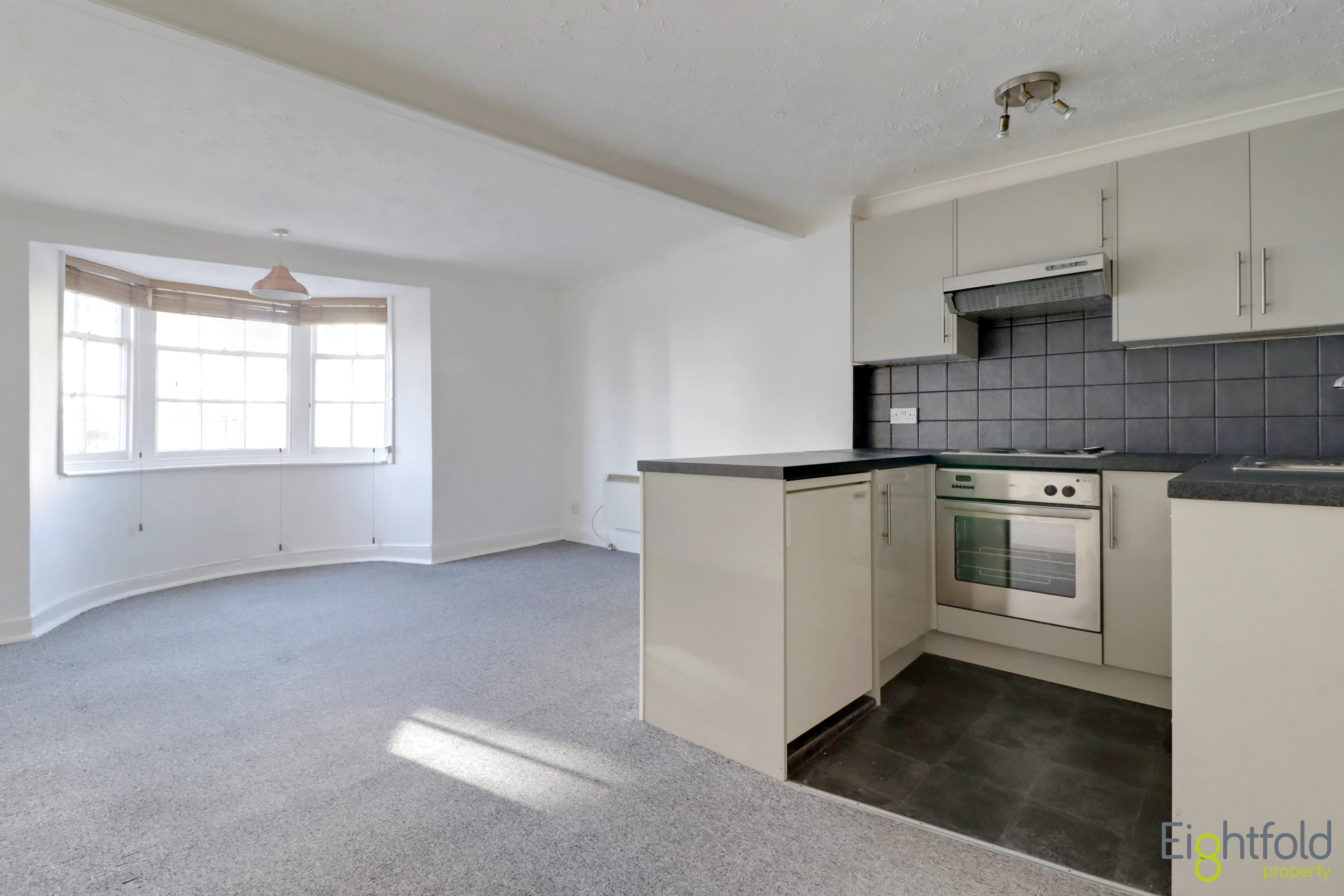  Flat For Sale