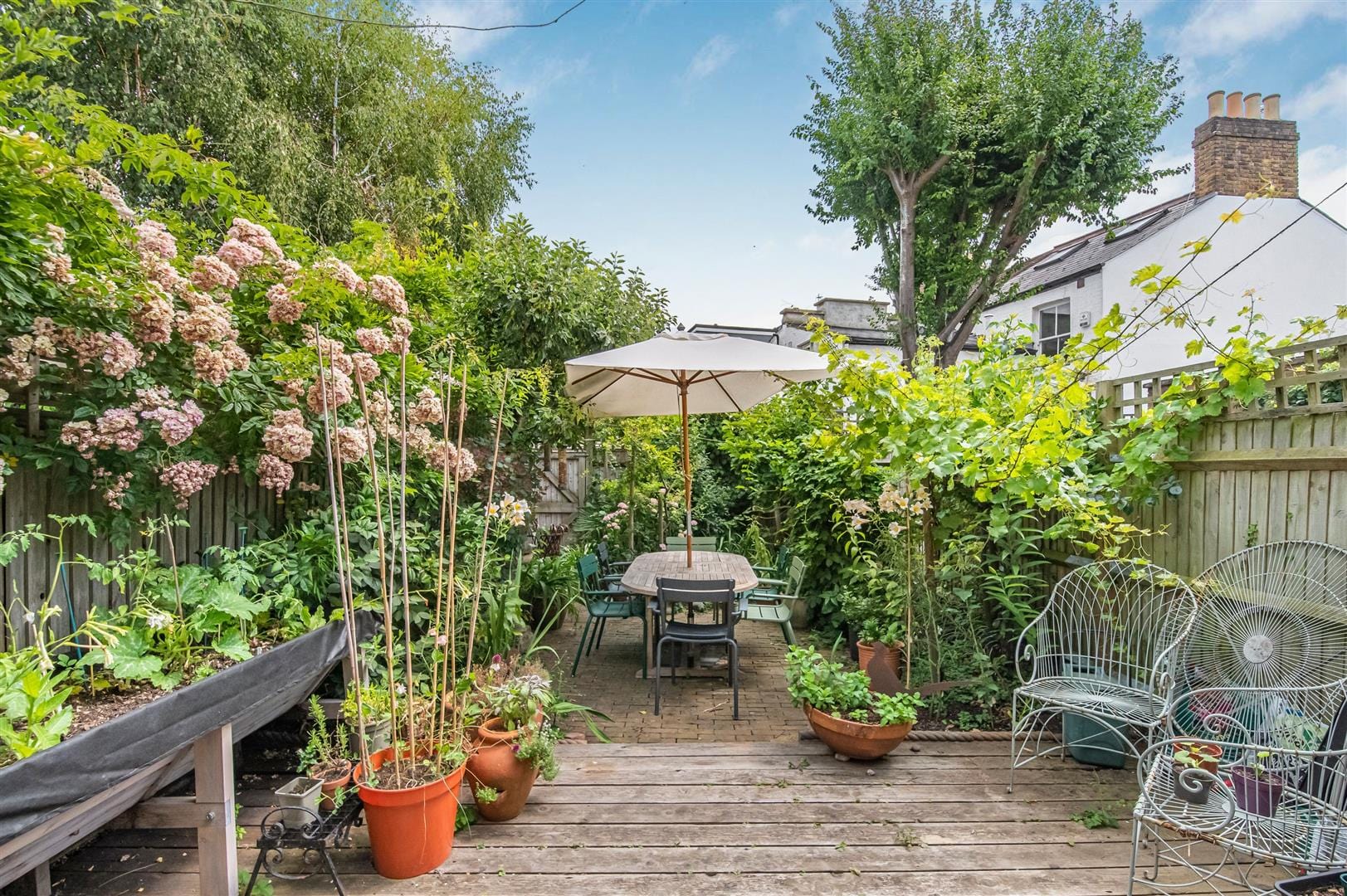 4 bedroom Terraced House Sold