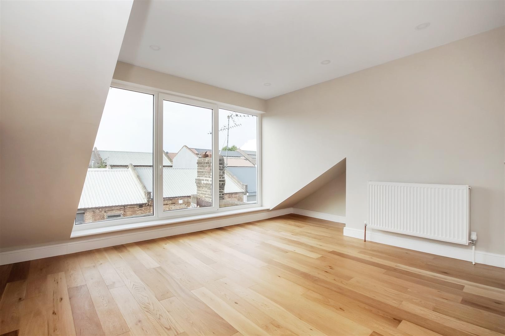 2 bedroom Terraced House Under Offer