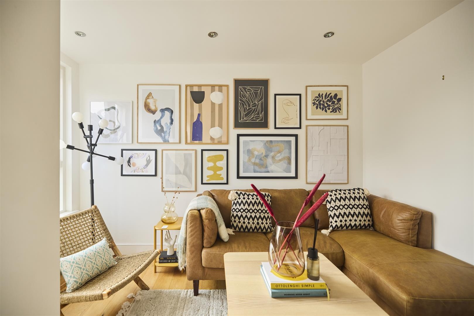 2 bedroom Apartment Under Offer