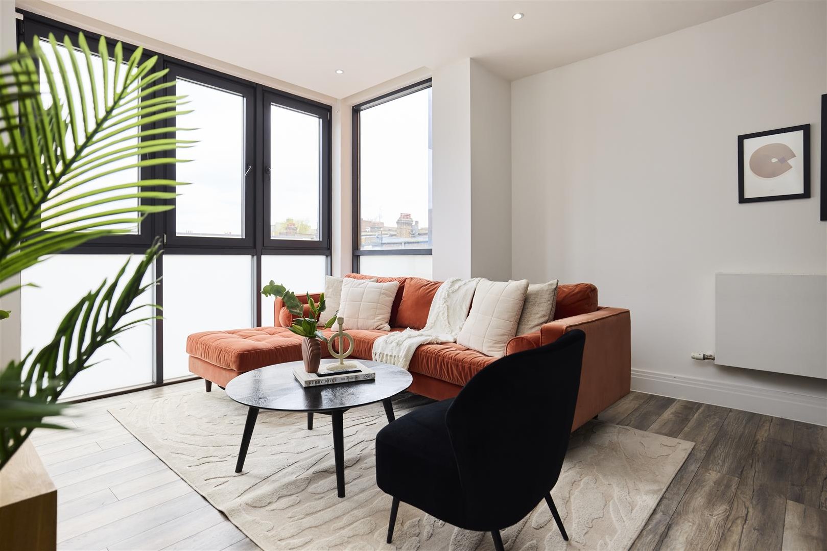 2 bedroom Apartment For Sale