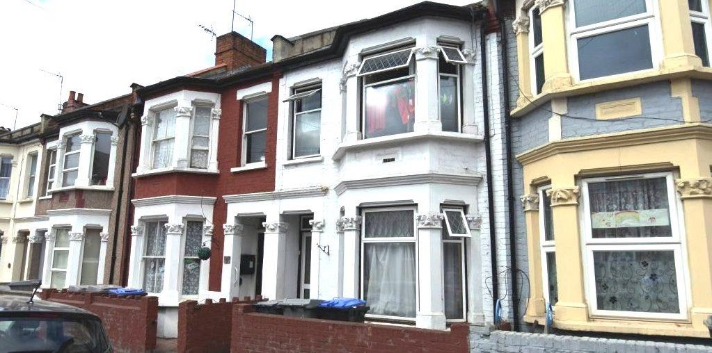 3 bedroom  Under Offer