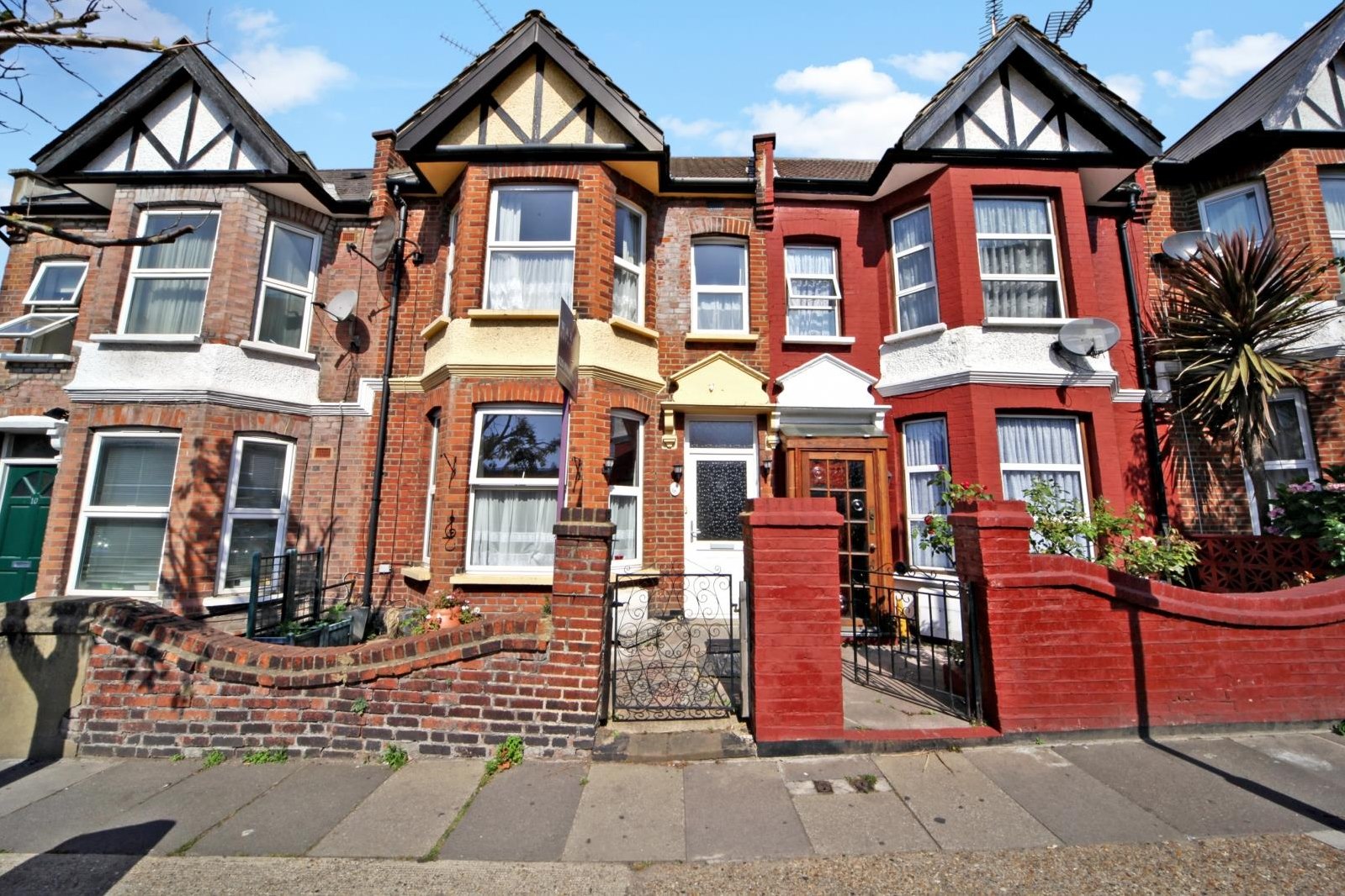3 bedroom  Under Offer