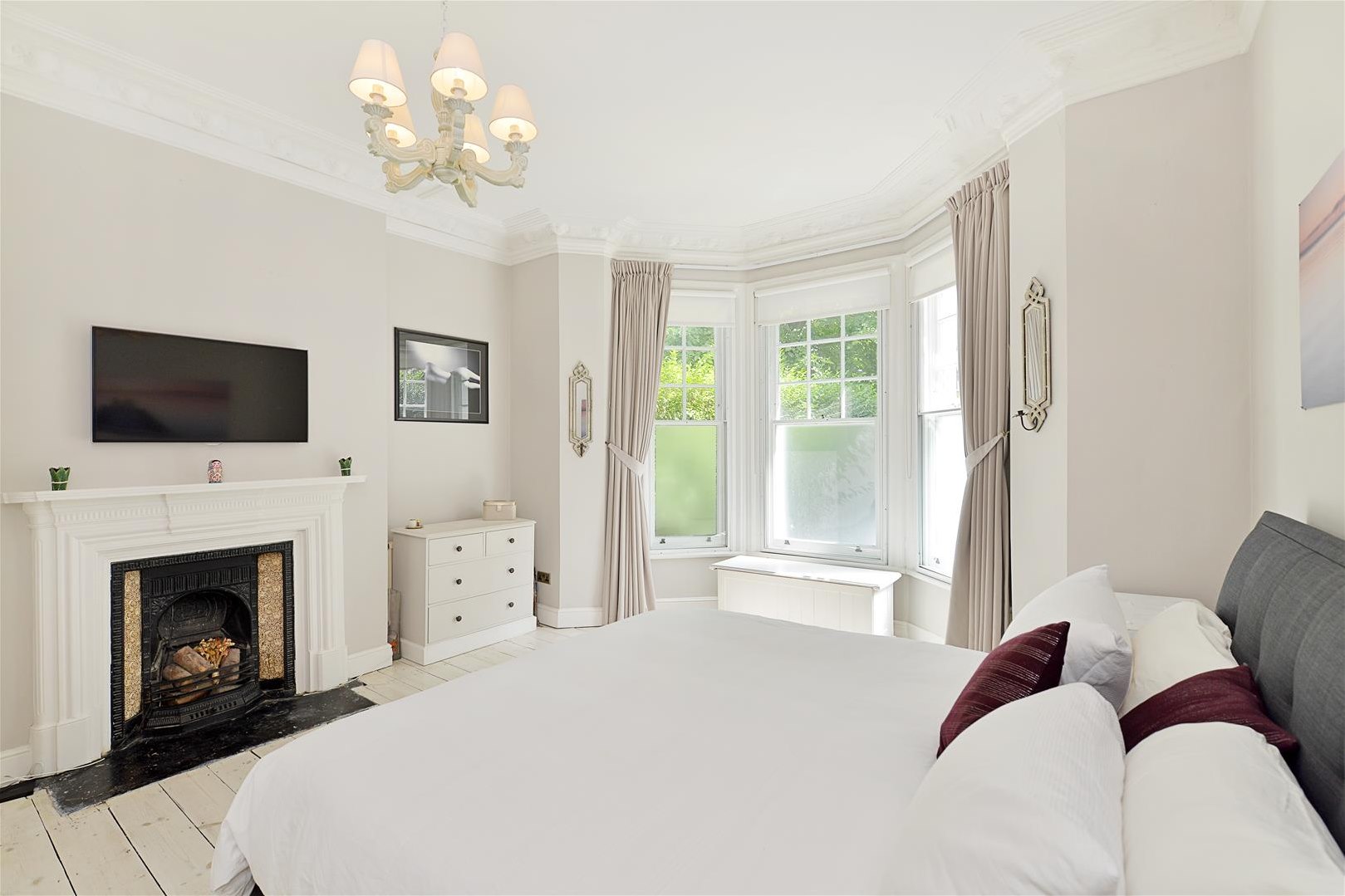 2 bedroom Maisonette Under Offer