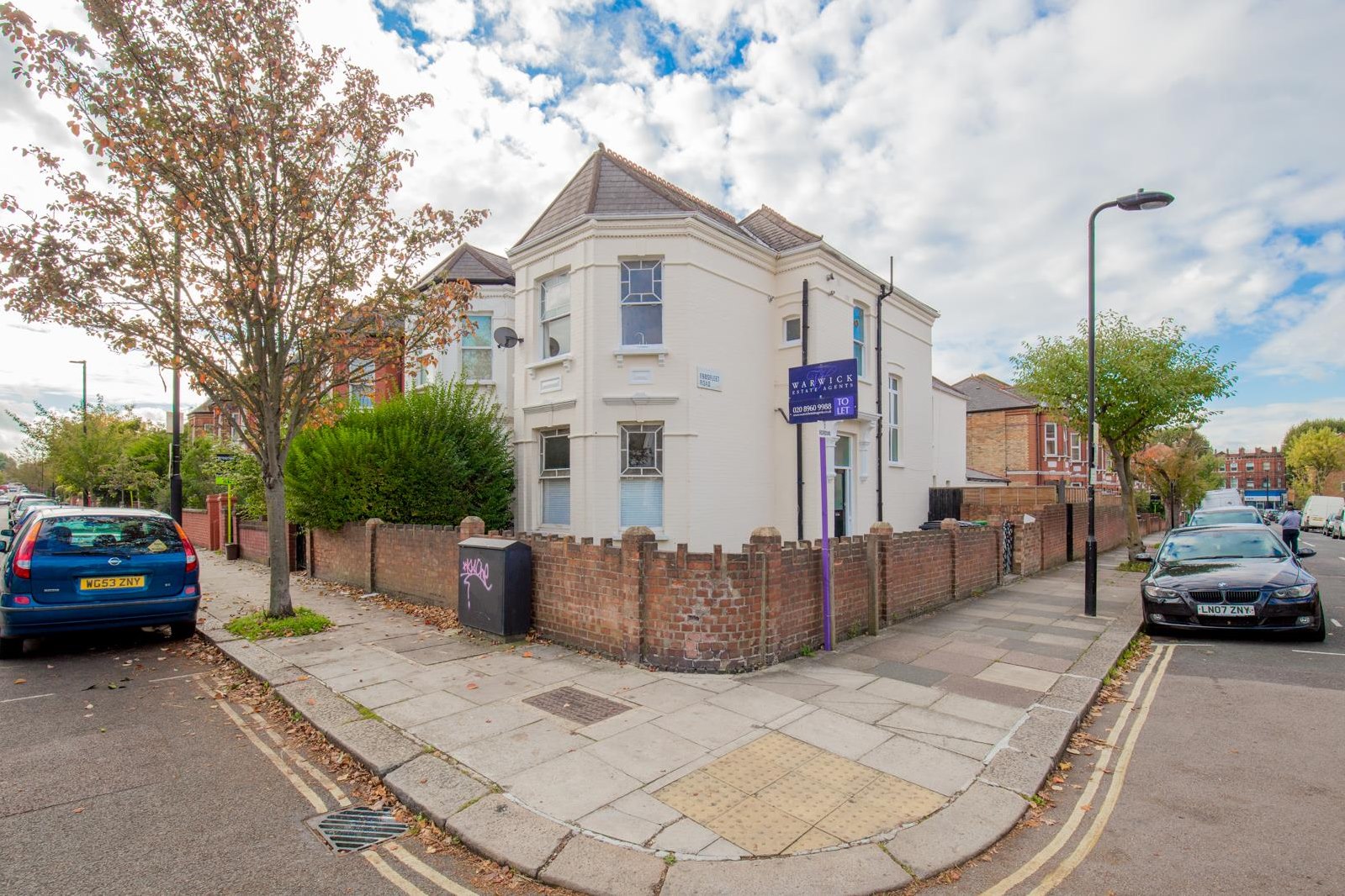1 bedroom Flat To Let