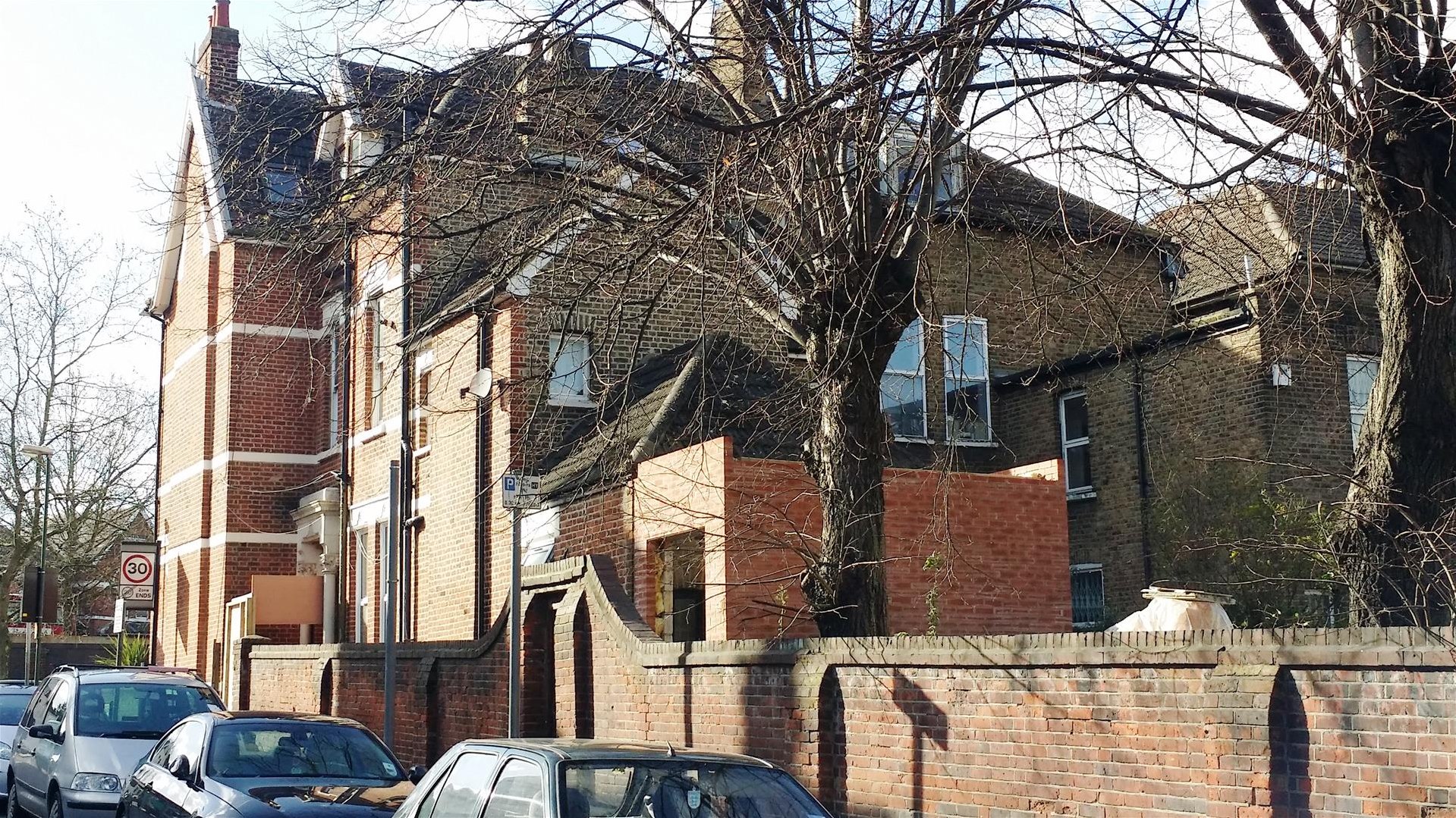2 bedroom Apartment Under Offer