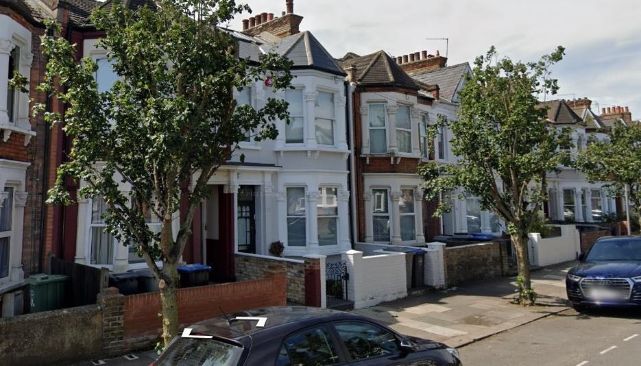 4 bedroom  Under Offer