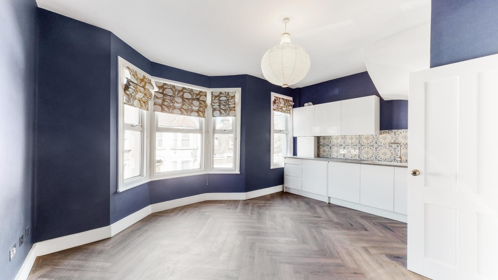 2 bedroom Apartment Under Offer