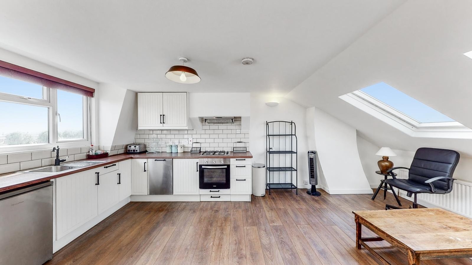 2 bedroom Apartment Let