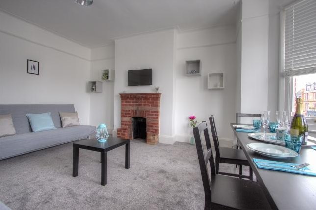 2 bedroom Apartment Under Offer