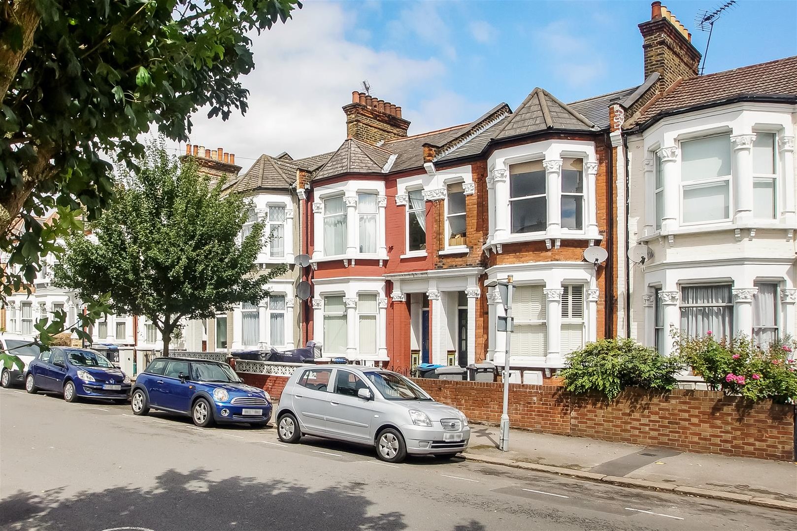 2 bedroom Apartment Under Offer