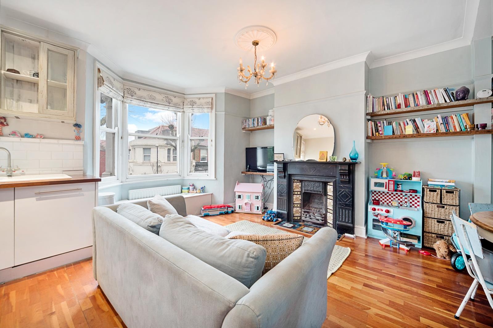 2 bedroom Apartment Under Offer