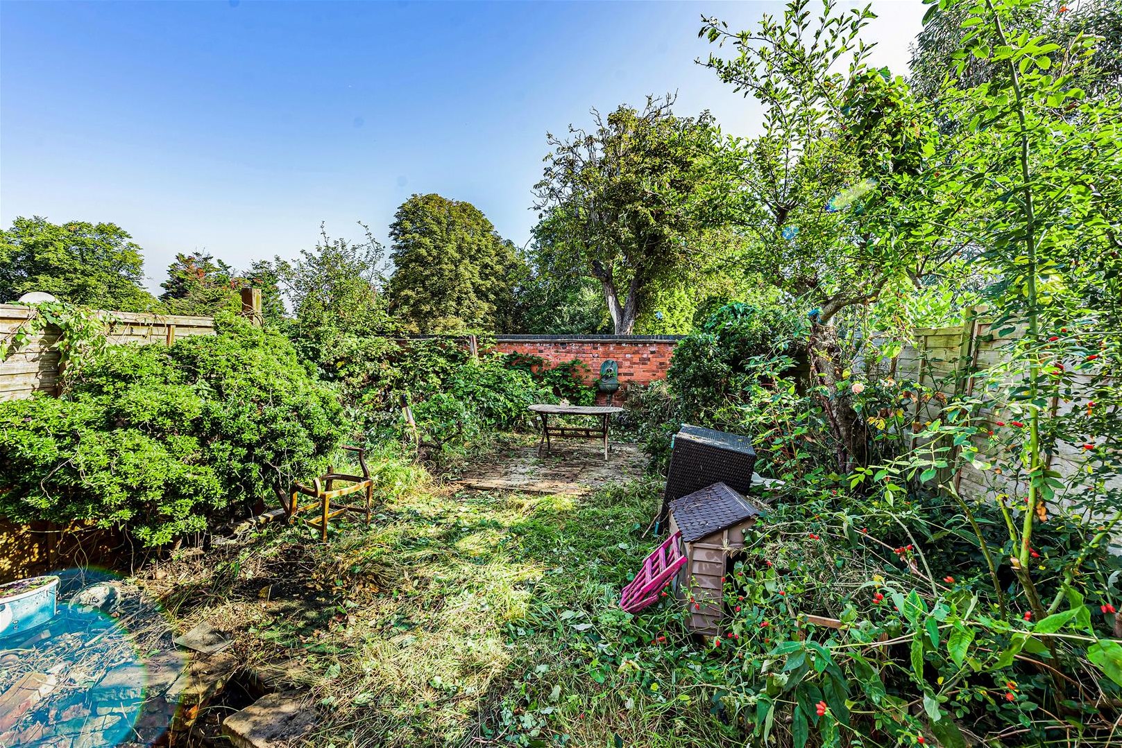 2 bedroom Terraced House Under Offer