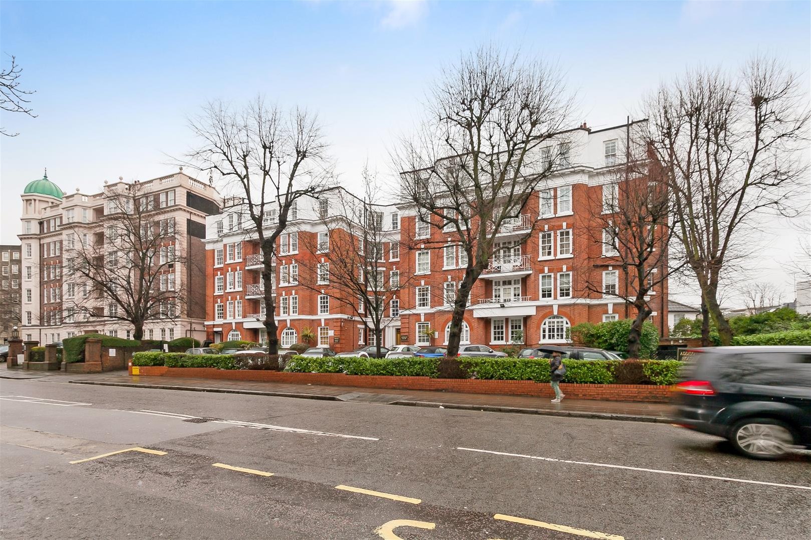  Apartment Under Offer