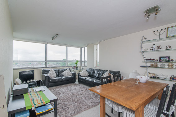 2 bedroom Bungalow To Let