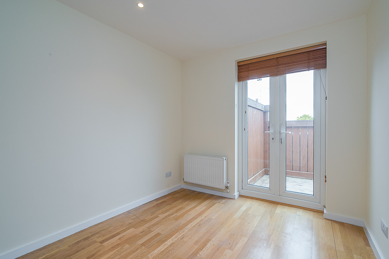 2 bedroom Bungalow To Let